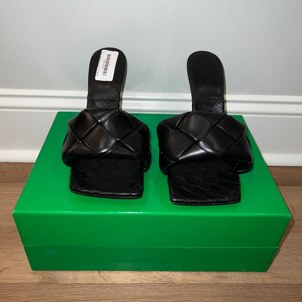 Bottega Veneta Lido Sandals